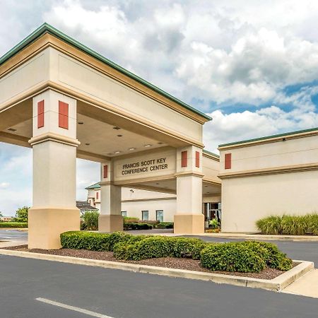 Clarion Inn Frederick Event Center מראה חיצוני תמונה